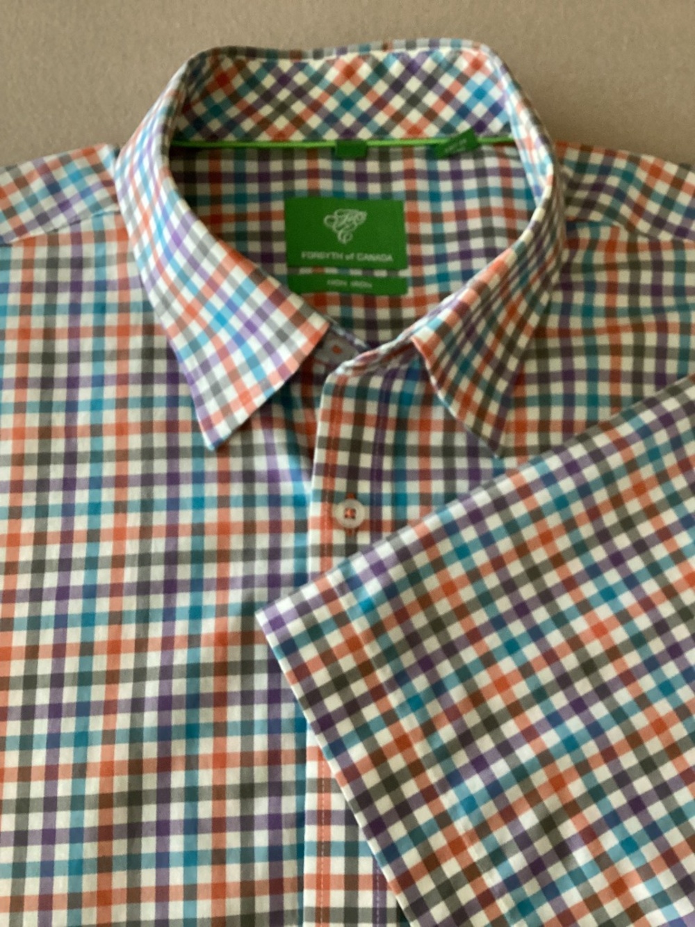 FORSYTH of CANADA  - SHORT SLEEVE SHIRT - NO IRON - 100% COTTON - SIZE XL